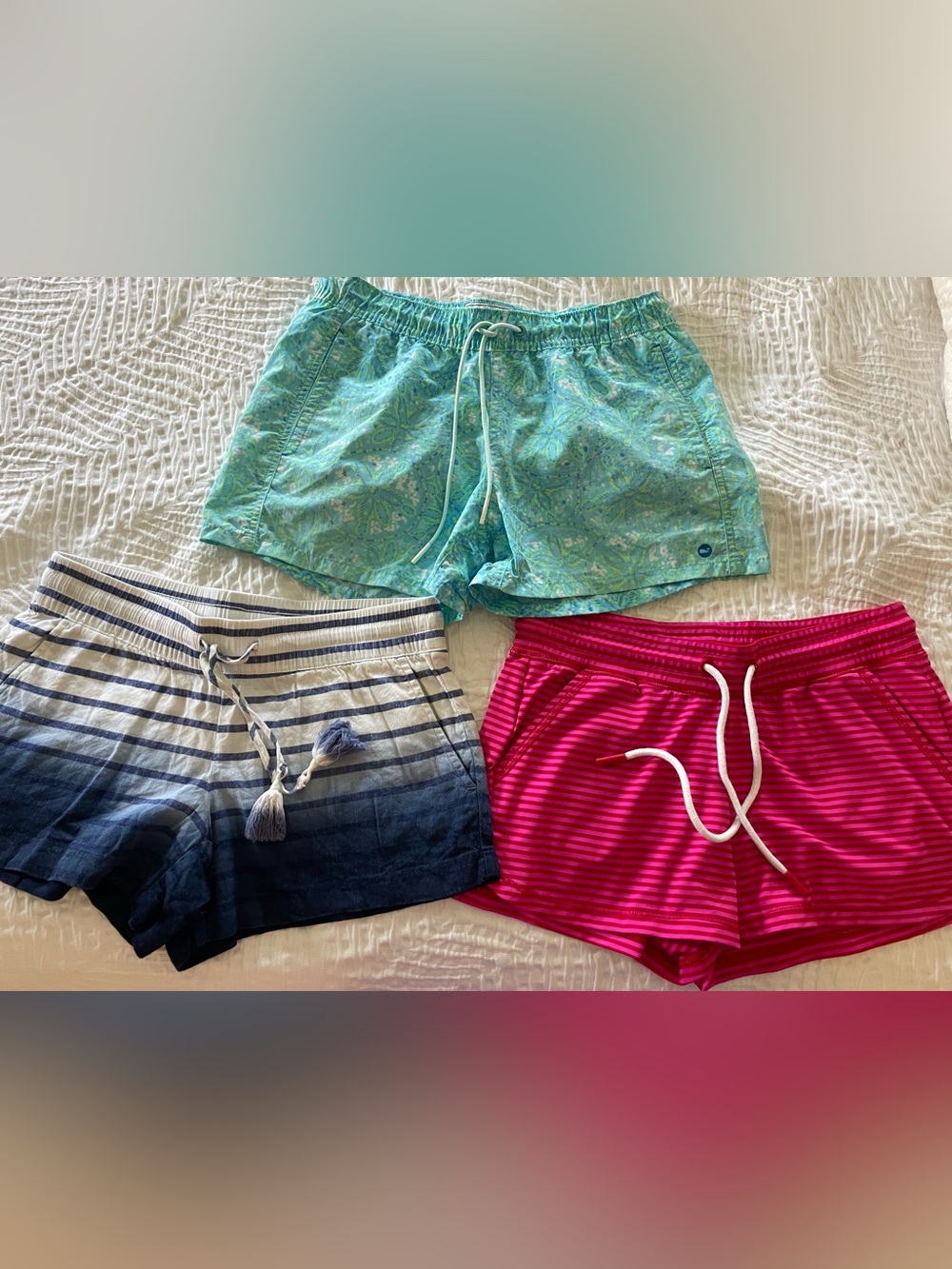 Vineyard Vines shorts